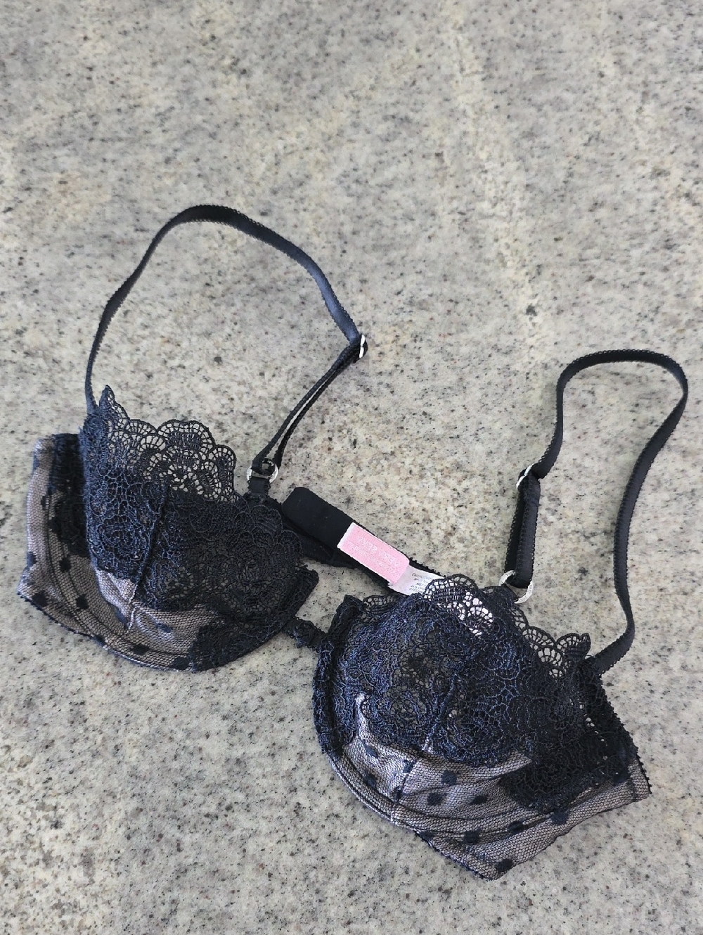 Very Sexy Victoria Secret Lace Overlay Underwire Bra - Black